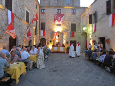 cena medievale contignano